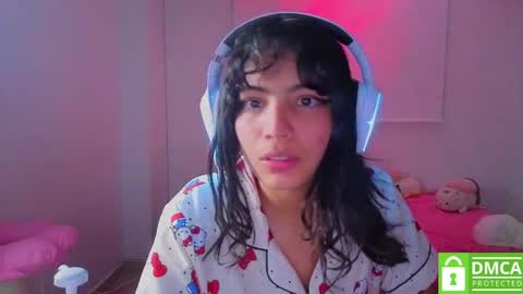 Helia Transfem and Amy online show from March 27, 6:41 am