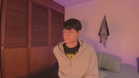 Snapshot of heliero chatting on December 13, 10:48 pm Helio online show from December 13, 10:48 pm