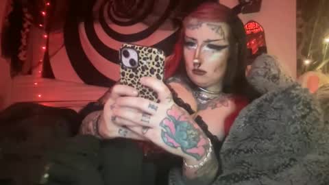 Bunnie Rotz online show from December 17, 6:41 am