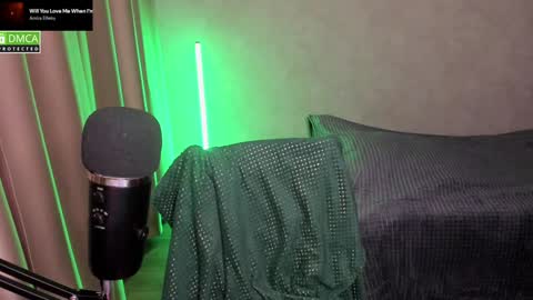 Red online show from January 28, 9:08 pm