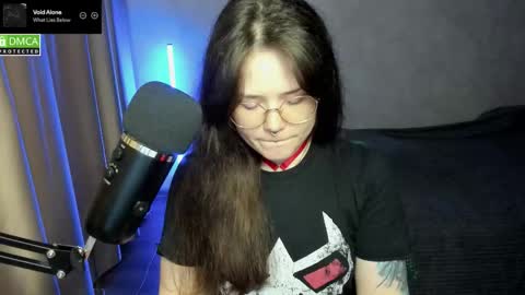 Red online show from September 13, 7:13 pm