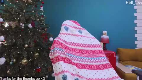 Snapshot of hell_l0ve chatting on January 6, 9:13 am Anastasiia online show from January 6, 9:13 am