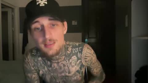 Snapshot of hellacozy chatting on October 24, 7:43 pm hellacozy online show from October 24, 7:43 pm