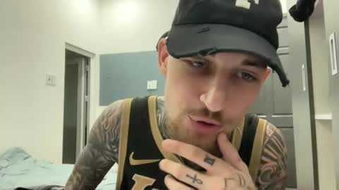 Snapshot of hellacozy chatting on November 2, 5:59 pm hellacozy online show from November 2, 5:59 pm