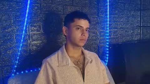 H E L L   AND  D A N T E online show from November 13, 11:03 pm