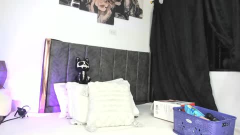 helldy_666 online show from May 6, 2:08 am