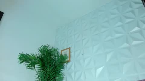 hellen     online show from October 22, 7:02 pm