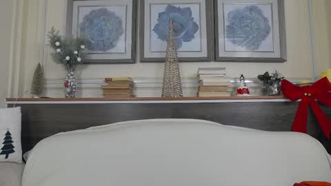    online show from December 18, 4:18 am