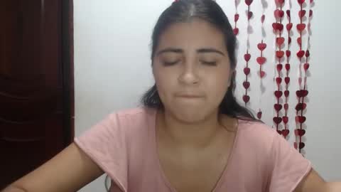 Snapshot of hellennmoon chatting on February 25, 4:21 pm Hellen online show from February 25, 4:21 pm