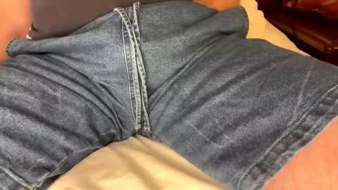 David Whinston Smith online show from October 28, 3:32 am