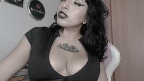 Snapshot of hello_demonkitty chatting on July 15, 5:07 pm SIMONA online show from July 15, 5:07 pm