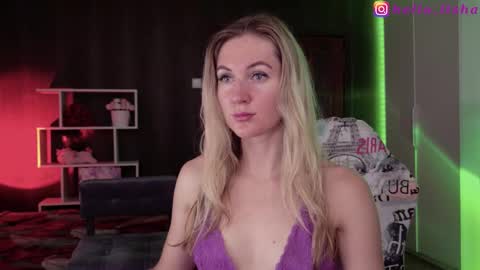 Alisia  Monday to Friday from 10 am to 4 pm GMT 2 online show from October 8, 8:12 am