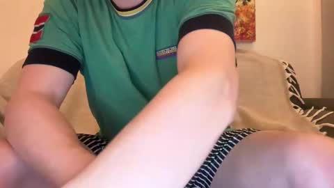 hellohowareyou66 online show from April 25, 8:06 pm