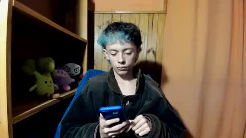 helokitkat online show from November 5, 1:05 am