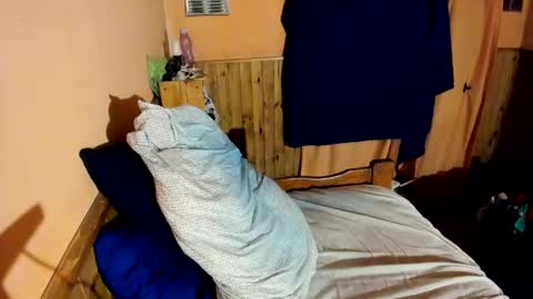 helokitkat online show from November 12, 2:56 am