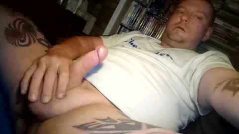 helpmecumhard4uxxx online show from April 7, 6:52 pm