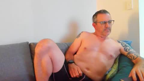 Snapshot of hempie1973 chatting on May 22, 9:48 am hempie1973 online show from May 22, 9:48 am