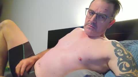 Snapshot of hempie1973 chatting on June 2, 11:23 am hempie1973 online show from June 2, 11:23 am