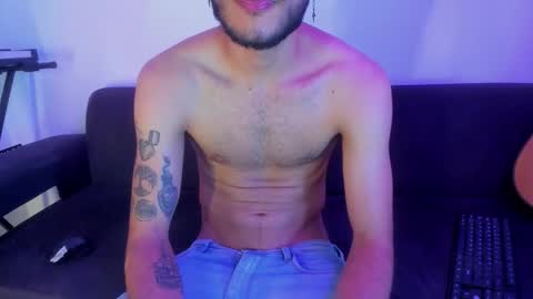 henrik_senn online show from November 26, 1:39 am