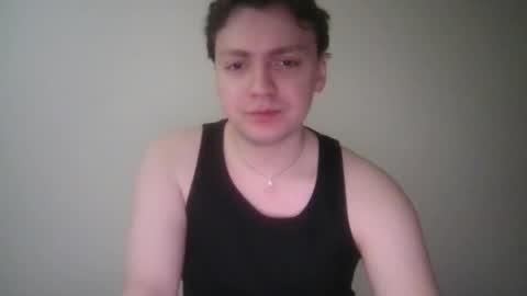 Snapshot of henry4757 chatting on February 18, 6:48 pm Henry online show from February 18, 6:48 pm