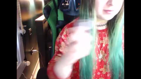 Snapshot of hentaishiing chatting on January 8, 2:41 pm Hentaishiing online show from January 8, 2:41 pm