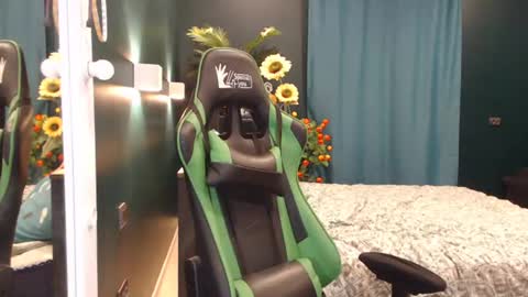 Hentaishiing online show from June 25, 4:22 pm
