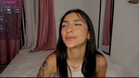 Hello I am Valentina independent Colombian model I love sensuality and pleasure welcome online show from January 7, 12:24 am