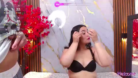 hera n zeus online show from November 8, 7:23 pm