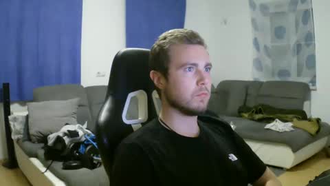 Snapshot of herbstenden chatting on January 29, 9:07 pm John Pearl online show from January 29, 9:07 pm