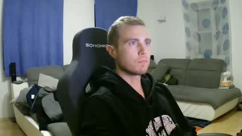 John Pearl online show from February 20, 7:58 pm