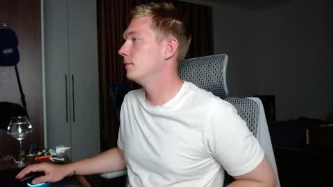 Gregblonde  Alextattoo online show from September 16, 1:45 pm