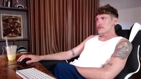 Gregblonde  Alextattoo online show from October 4, 1:58 am