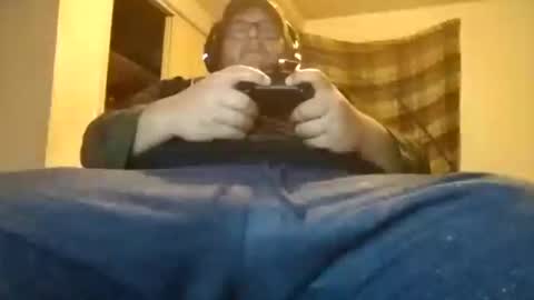 Snapshot of hereforbootyyy chatting on February 3, 3:20 am Hereforbootyyyy online show from February 3, 3:20 am