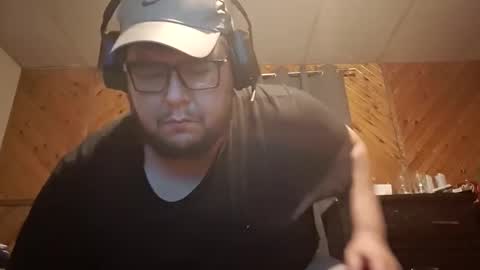 Snapshot of hereforbootyyy chatting on April 4, 10:13 am Hereforbootyyyy online show from April 4, 10:13 am