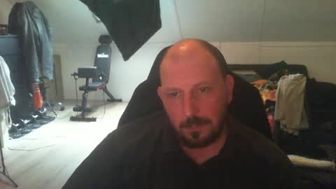 herejust4yoy online show from June 13, 2:26 pm