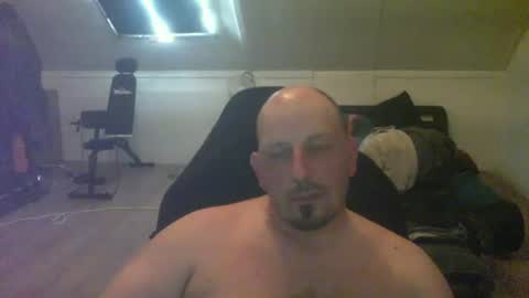 herejust4yoy online show from June 26, 3:05 pm