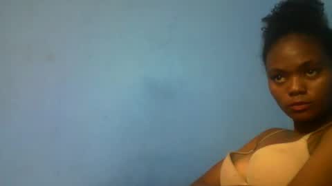 herisse01 online show from March 27, 11:26 pm