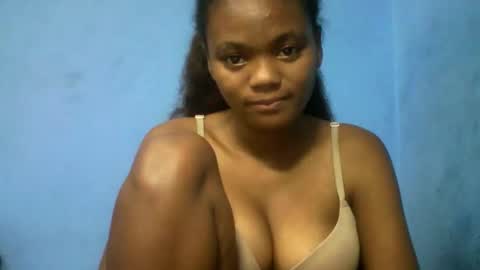 herisse01 online show from April 22, 10:22 pm