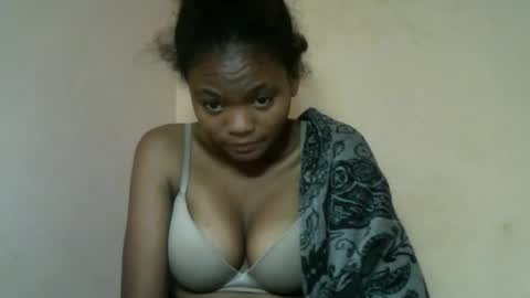 herisse01 online show from May 15, 11:23 pm