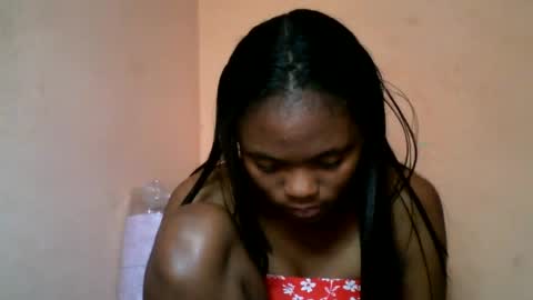 herisse01 online show from June 13, 8:12 am