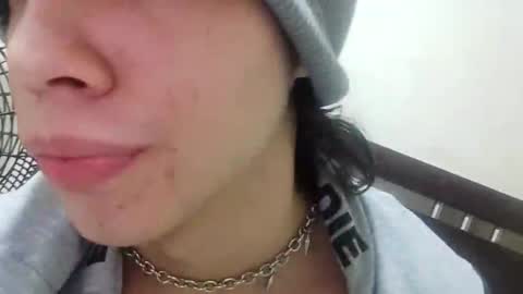 Snapshot of herlw chatting on November 21, 8:46 am Herlw online show from November 21, 8:46 am