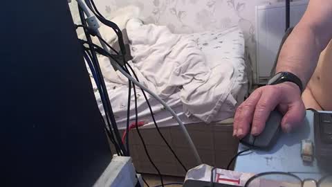 mature online show from September 22, 6:37 am