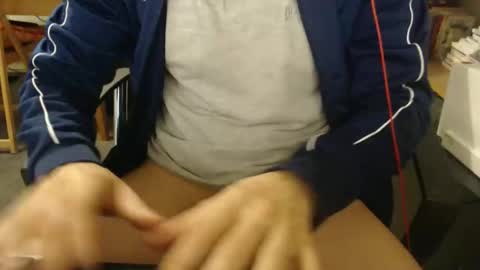 Snapshot of hero0111 chatting on September 11, 2:39 pm hero0111 online show from September 11, 2:39 pm