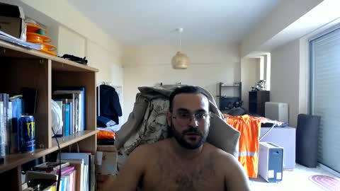 YourGuy online show from June 7, 1:04 pm