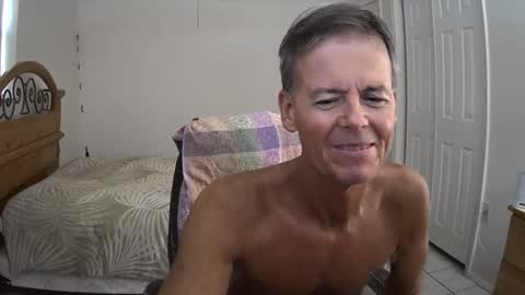 Snapshot of hewes1 chatting on September 19, 7:47 pm hewes1 online show from September 19, 7:47 pm