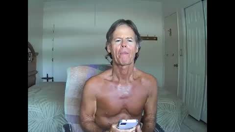 Snapshot of hewes1 chatting on May 11, 7:22 pm hewes1 online show from May 11, 7:22 pm