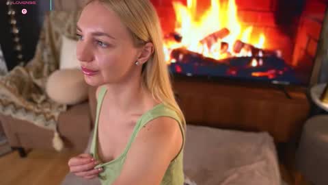 Becky online show from February 23, 8:12 am