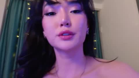 Audrey online show from January 9, 6:04 pm