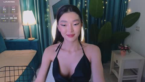 Audrey online show from February 6, 3:31 pm