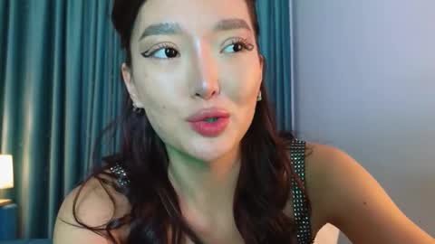 Audrey online show from October 18, 1:56 pm